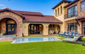 Casa De Vista - Austin, Texas