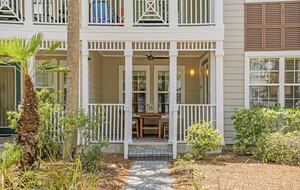 Charming 2 Bedroom 30A Beach Retreat - Santa Rosa Beach, Florida