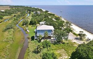 Private Gulf Front Home with Breathtaking Sunsets - Ocean Springs, Mississippi
