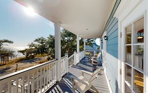 Private Gulf Front Home with Breathtaking Sunsets - Ocean Springs, Mississippi