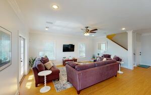 Private Gulf Front Home with Breathtaking Sunsets - Ocean Springs, Mississippi