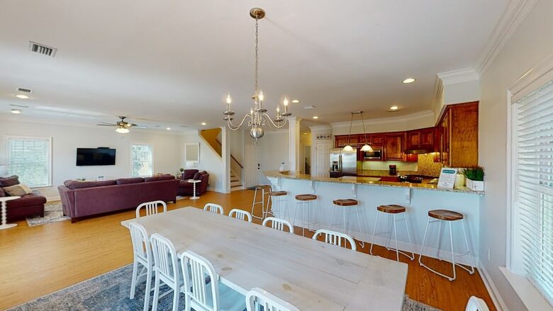 Private Gulf Front Home with Breathtaking Sunsets - Ocean Springs, Mississippi