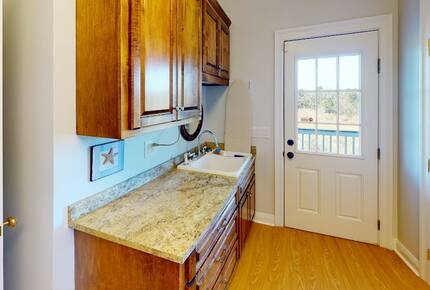 Private Gulf Front Home with Breathtaking Sunsets - Ocean Springs, Mississippi