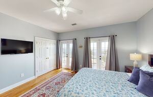 Private Gulf Front Home with Breathtaking Sunsets - Ocean Springs, Mississippi