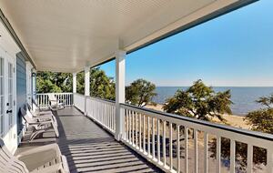 Private Gulf Front Home with Breathtaking Sunsets - Ocean Springs, Mississippi