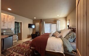 Tahoe-Style Designer Home - Truckee, California