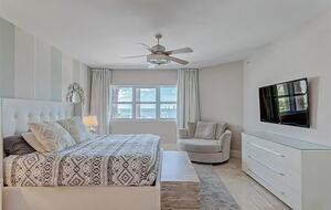 Palm Beach Marina Grande Retreat - Riviera Beach, Florida
