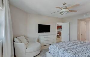 Palm Beach Marina Grande Retreat - Riviera Beach, Florida