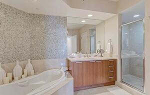 Palm Beach Marina Grande Retreat - Riviera Beach, Florida