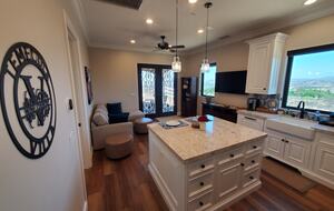 Private 1 Bedroom Villa Overlooking the Vineyards - Temecula, California