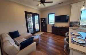 Private 1 Bedroom Villa Overlooking the Vineyards - Temecula, California