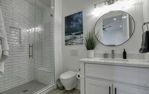 Cobbo's Beach House | With hot tubs, views, and just steps to the beach! - Avila Beach, California