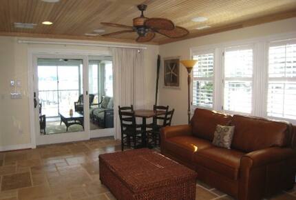 Sea Moor Lake Home - Ocracoke, North Carolina