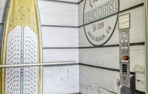 Cobbo's Beach House | With hot tubs, views, and just steps to the beach! - Avila Beach, California