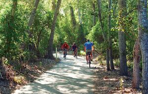 Cobbo's Beach House | With hot tubs, views, and just steps to the beach! - Avila Beach, California