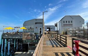 Cobbo's Beach House | With hot tubs, views, and just steps to the beach! - Avila Beach, California