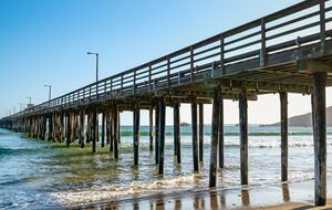 Cobbo's Beach House | With hot tubs, views, and just steps to the beach! - Avila Beach, California
