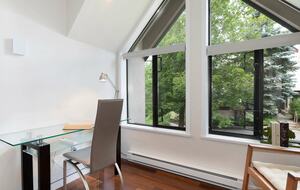 Wintergreen 34 | Short Walk to Blackcomb Gondola, Lake & Golf - Whistler, Canada