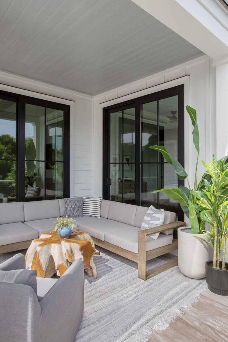 Isle of Palms Chic and Modern Getaway - Isle of Palms, South Carolina