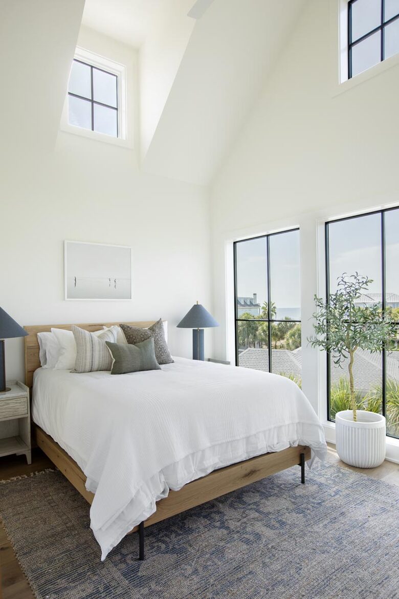 Isle of Palms Chic and Modern Getaway - Isle of Palms, South Carolina