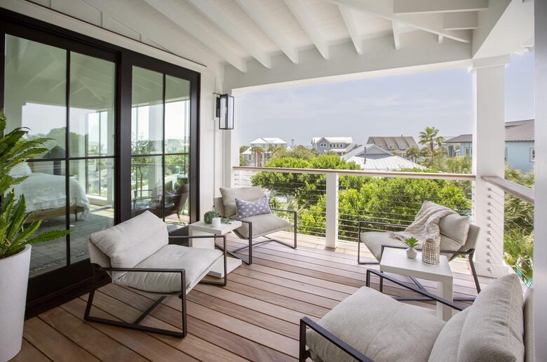 Isle of Palms Chic and Modern Getaway - Isle of Palms, South Carolina