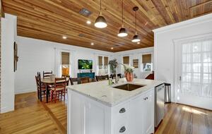 Texas Hill Country Cottage in Fredericksburg Wine Region - Fredericksburg, Texas