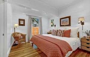 Texas Hill Country Cottage in Fredericksburg Wine Region - Fredericksburg, Texas