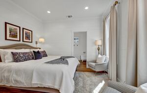 Texas Hill Country Cottage in Fredericksburg Wine Region - Fredericksburg, Texas