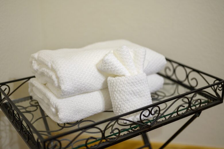 Paradise Ridge Stunning Cabin with Hot Tub - Broken Bow, Oklahoma