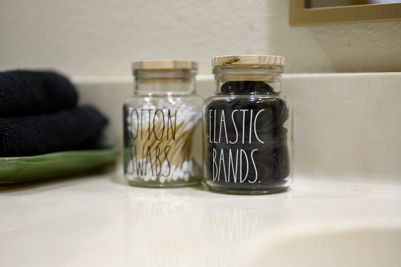 Paradise Ridge Stunning Cabin with Hot Tub - Broken Bow, Oklahoma