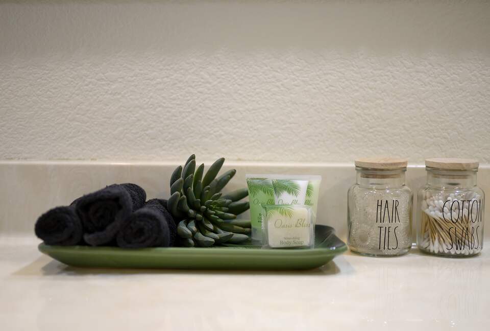 Paradise Ridge Stunning Cabin with Hot Tub - Broken Bow, Oklahoma