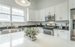 Tennessee Charmer - Chattanooga, Tennessee