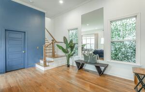 Tennessee Charmer - Chattanooga, Tennessee