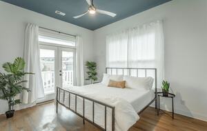 Tennessee Charmer - Chattanooga, Tennessee