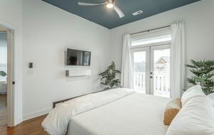 Tennessee Charmer - Chattanooga, Tennessee