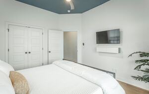 Tennessee Charmer - Chattanooga, Tennessee