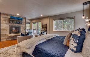 Luxury Modern Home Minutes from the Lake and Ski Slopes - Incline Village, Lake Tahoe. - Incline Village, Nevada