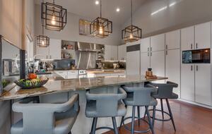 Luxury Modern Home Minutes from the Lake and Ski Slopes - Incline Village, Lake Tahoe. - Incline Village, Nevada