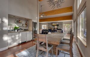 Luxury Modern Home Minutes from the Lake and Ski Slopes - Incline Village, Lake Tahoe. - Incline Village, Nevada