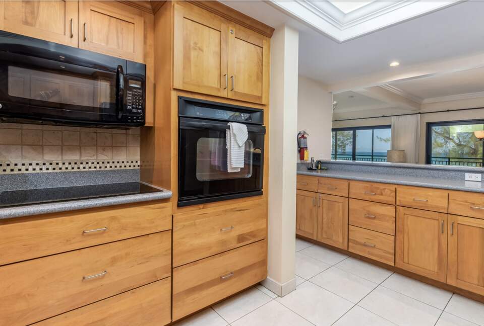 Beautiful Beachfront at Casa Caribe - Grand Cayman - George Town, Cayman Islands