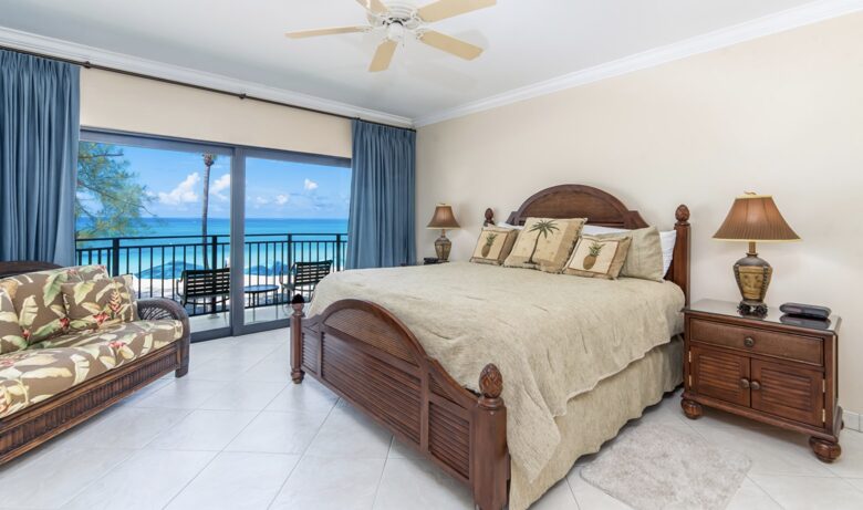 Beautiful Beachfront at Casa Caribe - Grand Cayman - George Town, Cayman Islands