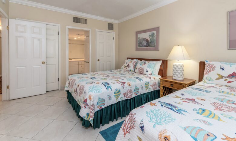 Beautiful Beachfront at Casa Caribe - Grand Cayman - George Town, Cayman Islands