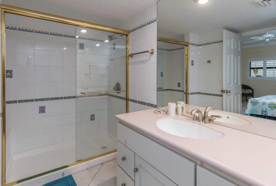 Beautiful Beachfront at Casa Caribe - Grand Cayman - George Town, Cayman Islands