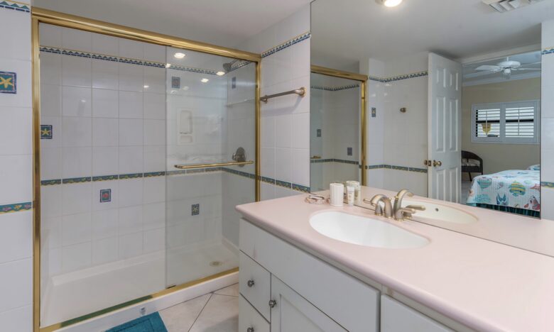 Beautiful Beachfront at Casa Caribe - Grand Cayman - George Town, Cayman Islands