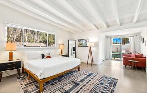 Mid Century Dream - Palm Springs, California