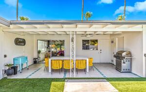 Mid Century Dream - Palm Springs, California