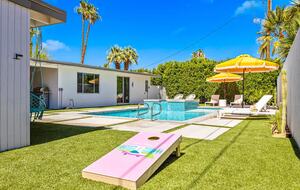 Mid Century Dream - Palm Springs, California
