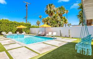 Mid Century Dream - Palm Springs, California