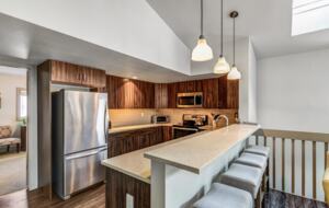 Tranquil Escape with Views of Mount Royal - Frisco, Colorado