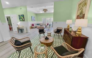 Bonaire Cay Beach Getaway |Charming House and Carriage House + 2 Golf Carts! - Destin, Florida